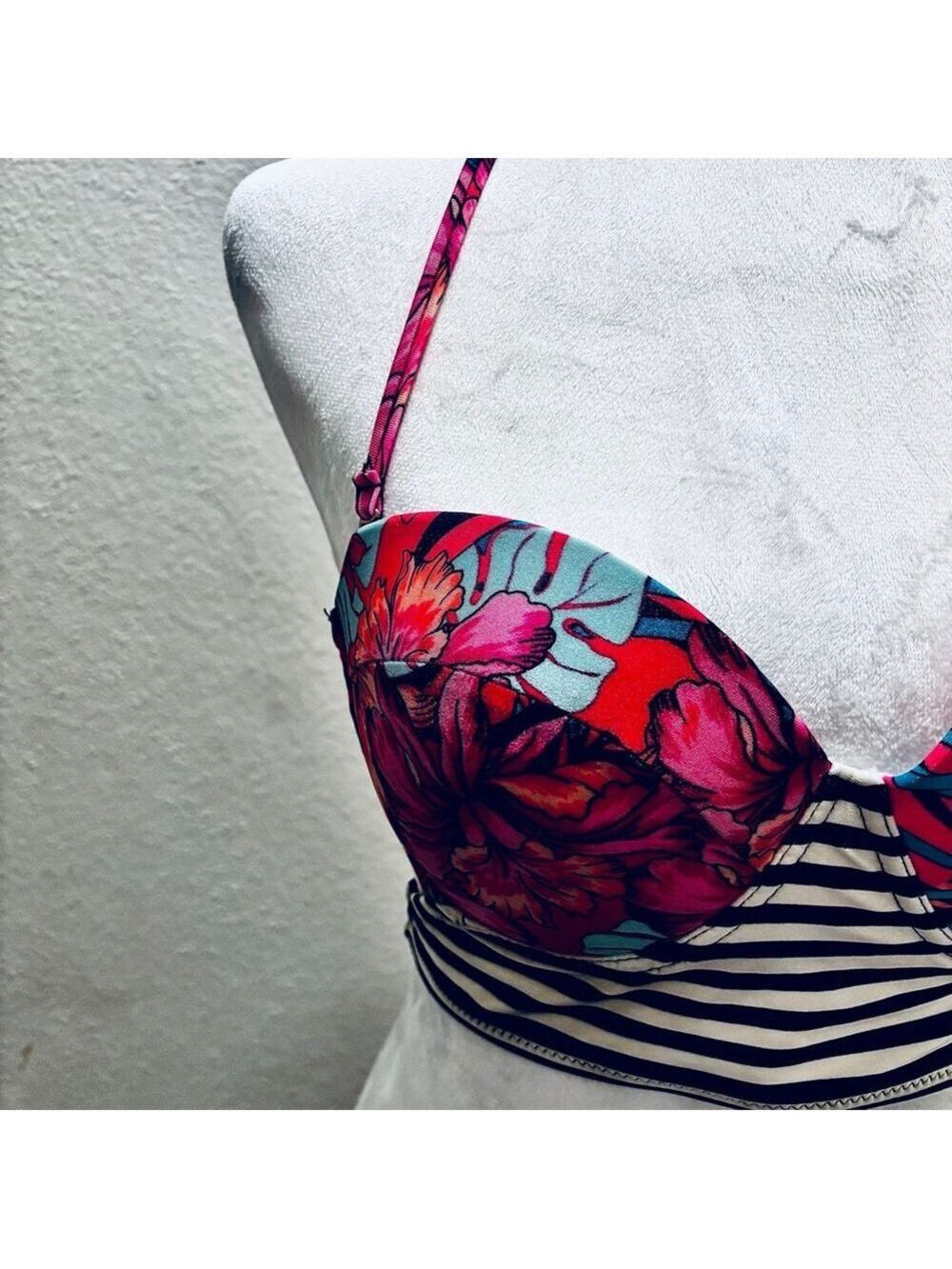 New Xhilaration Floral Striped Push-Up Bikini Top M Pink Black White Teal - Picture 3 of 12